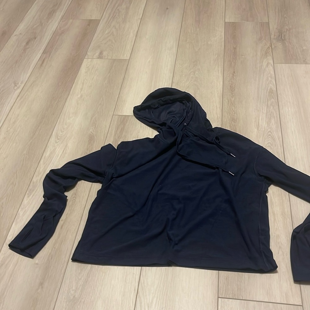 Small dark navy blue long sleeve